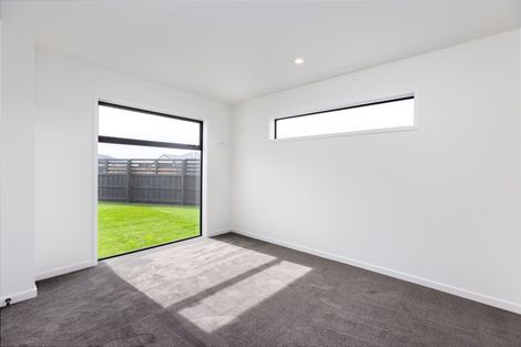 Photo of property in 28 Angus Place, Rangiora, 7400