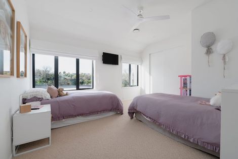 Photo of property in 28 Awatere Avenue, Beerescourt, Hamilton, 3200