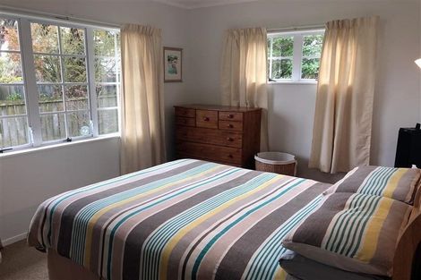 Photo of property in 1/13 De Quincey Terrace, Highland Park, Auckland, 2010