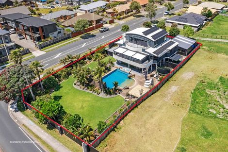 Photo of property in 2 Sandhurst Drive, Papamoa Beach, Papamoa, 3118