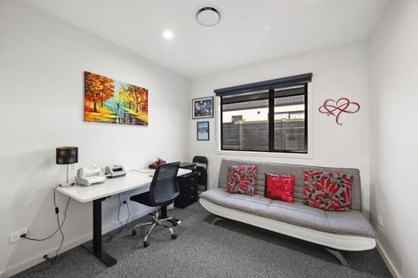 Photo of property in 5 Maunganamu Drive, Wharewaka, Taupo, 3330