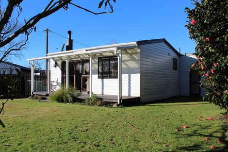 Photo of property in 8 Rangatira Drive, Mangakino, 3421