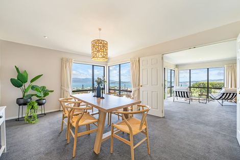 Photo of property in 42 Gurkha Crescent, Khandallah, Wellington, 6035