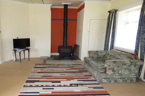 Photo of property in 4 Sinnamon Street, Reefton, 7830