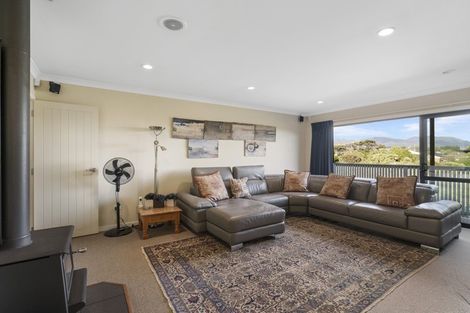Photo of property in 25 Pateke Way, Paraparaumu Beach, Paraparaumu, 5032