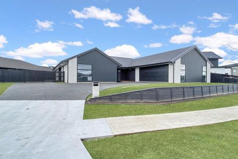 Photo of property in 14 The Meadows Drive, Flagstaff, Hamilton, 3210