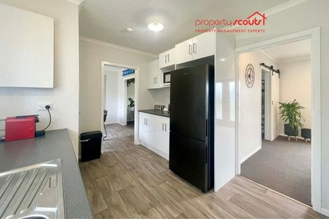 Photo of property in 90 Bayly Road, Blagdon, New Plymouth, 4310