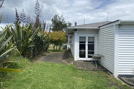 Photo of property in 3 Church Street, Swanson, Auckland, 0612