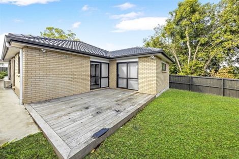 Photo of property in 10a Kendall Court, Wattle Downs, Auckland, 2103