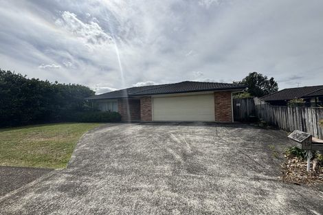 Photo of property in 19 Les Fisher Place, Pukekohe, 2120