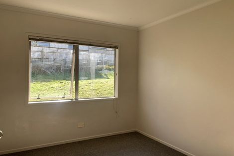 Photo of property in 19 Waitaki Street, Henderson, Auckland, 0612
