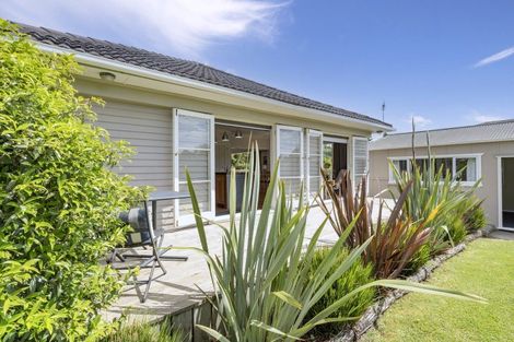 Photo of property in 12 George Street, Riverhead, 0820