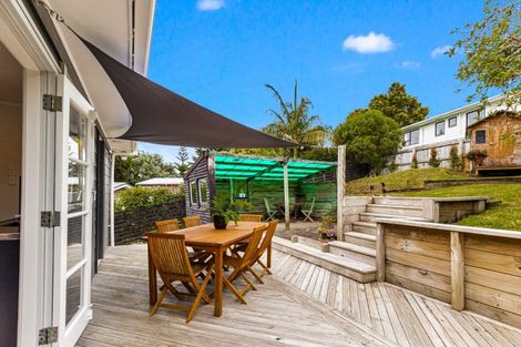 Photo of property in 10 Mcphail Street, Birkdale, Auckland, 0626