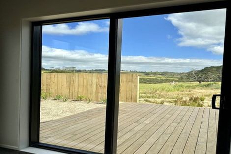 Photo of property in 87 Biokovo Street, Massey, Auckland, 0614