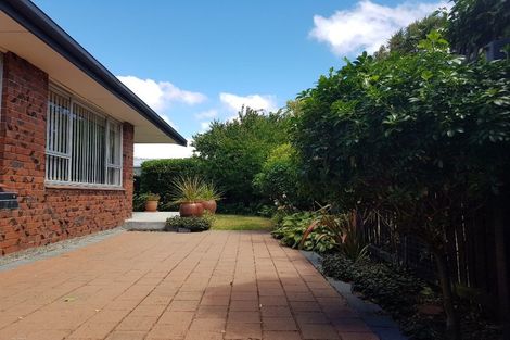 Photo of property in 2/144 Fisher Avenue, Beckenham, Christchurch, 8023