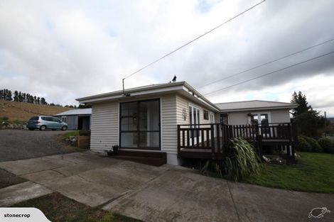 Photo of property in 19 Oxford Street, Waikari, 7420