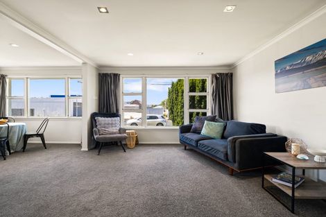 Photo of property in 92 Surrey Street, Forbury, Dunedin, 9012