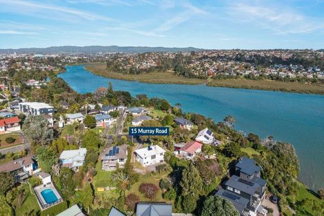 Photo of property in 15 Murray Road, Te Atatu Peninsula, Auckland, 0610