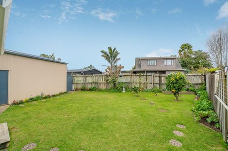Photo of property in 17b Meadow Drive, Whitianga, 3510