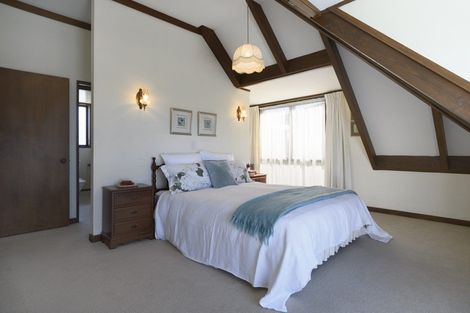 Photo of property in 122 Waratah Street, Matua, Tauranga, 3110