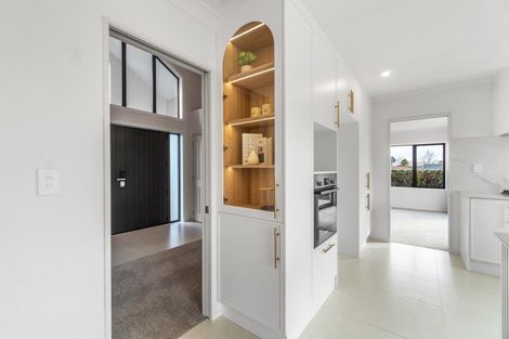 Photo of property in 4 Inagh Close, Dannemora, Auckland, 2016