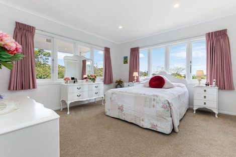 Photo of property in 105 Glendhu Road, Bayview, Auckland, 0629