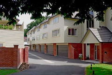 Photo of property in 2e Riro Street, Hamilton East, Hamilton, 3216