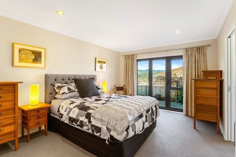 Photo of property in 43 Percy Kinsman Crescent, Riverstone Terraces, Upper Hutt, 5018