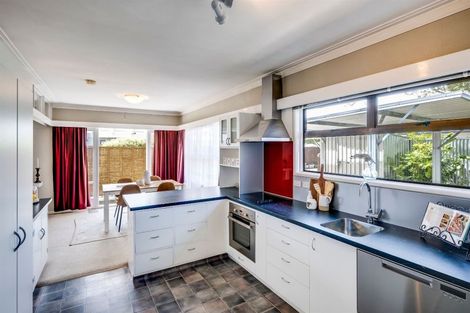 Photo of property in 123 Taradale Road, Onekawa, Napier, 4110