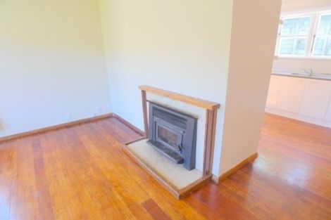 Photo of property in 21 Montgomery Avenue, Karori, Wellington, 6012