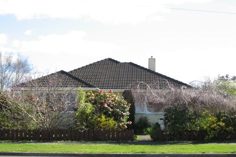 Photo of property in 11 Humphrey Street, Marton, 4710