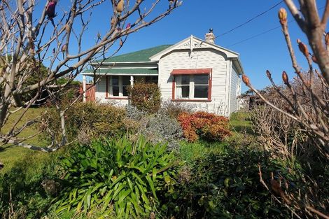 Photo of property in 27 Smith Street, Waverley, 4510