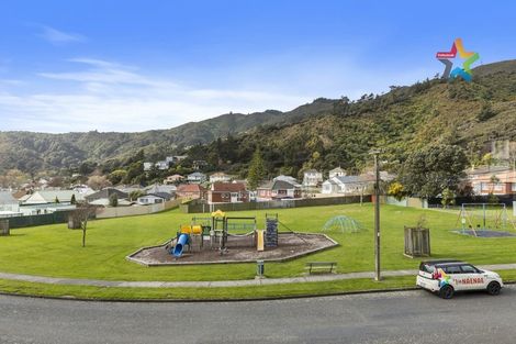 Photo of property in 61 Judd Crescent, Naenae, Lower Hutt, 5011