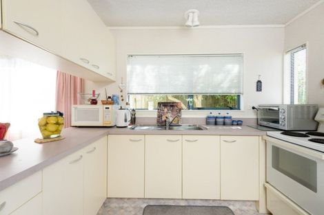 Photo of property in 994 Papamoa Beach Road, Papamoa Beach, Papamoa, 3118