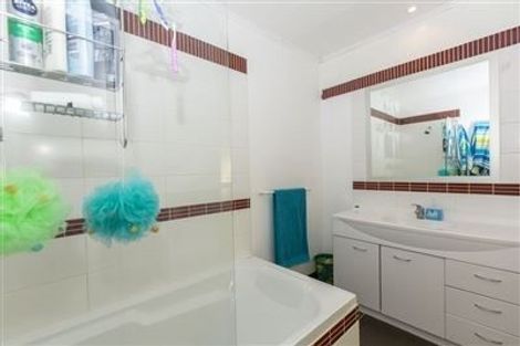 Photo of property in 56 Harbour View Road, Harbour View, Lower Hutt, 5010