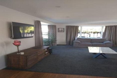 Photo of property in 2/57a Beachville Road, Redcliffs, Christchurch, 8081