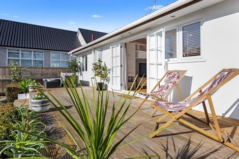 Photo of property in 55a Oceanview Road, Mount Maunganui, 3116