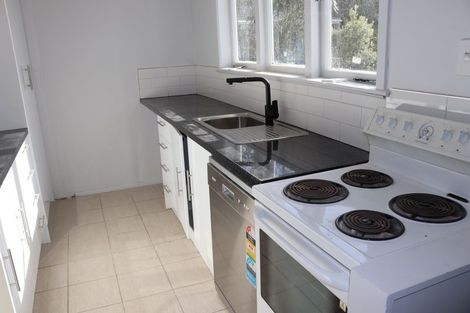 Photo of property in 579 East Coast Road, Browns Bay, Auckland, 0630