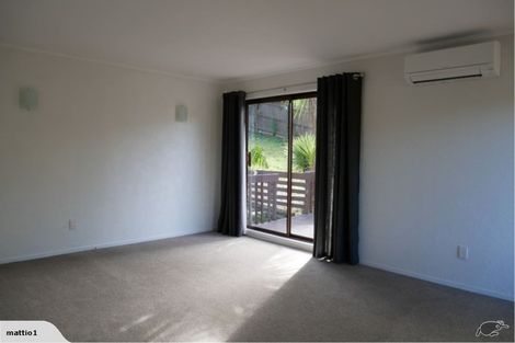 Photo of property in 12 Wilkinson Way, Browns Bay, Auckland, 0630
