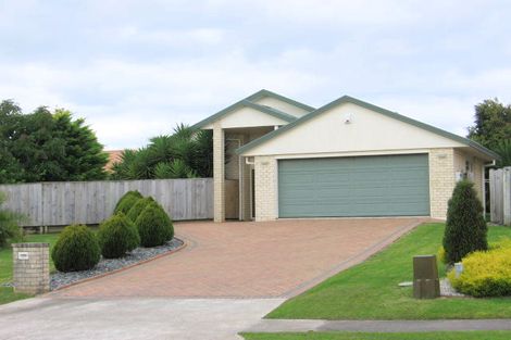 Photo of property in 8 Athenry Place, Dannemora, Auckland, 2016