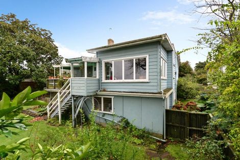 Photo of property in 50 Forest Lake Road, Forest Lake, Hamilton, 3200