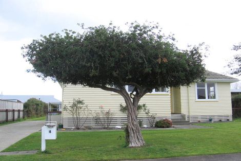 Photo of property in 4 Mccorkindale Street, Feilding, 4702