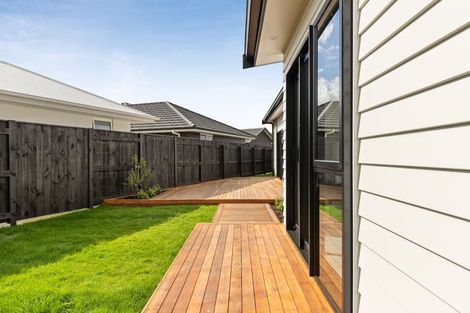 Photo of property in 105 Freedom Drive, Kelvin Grove, Palmerston North, 4470