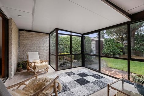 Photo of property in 22 Broadfell Avenue, Avonhead, Christchurch, 8042