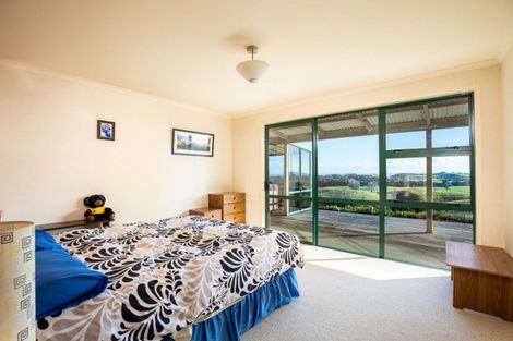 Photo of property in 41 Wharekauri Road, Mimi, Urenui, 4377