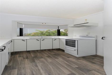 Photo of property in 1a Turakina Street, Merrilands, New Plymouth, 4312