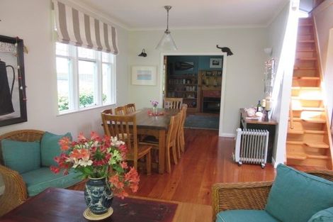 Photo of property in 48 Ferry Street, Seatoun, Wellington, 6022
