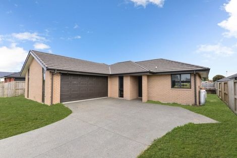 Photo of property in 15 Waikai Close, Ruakura, Hamilton, 3214