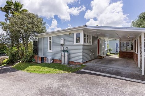 Photo of property in 2/41 Brandon Road, Glen Eden, Auckland, 0602