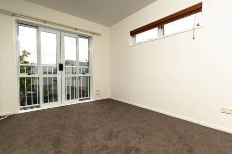 Photo of property in 14/30 John Jennings Drive, Oteha, Auckland, 0632